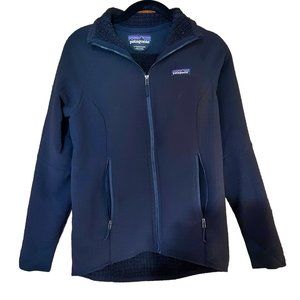 Small Patagonia Black fleece lined zip up jacket